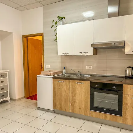 Apartmaji Vogelnik رادوفيتْسا